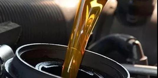 柴機油與汽機油到底有什么區(qū)別？