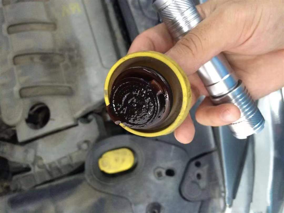 柴機油的級別選錯了，能湊活用么？